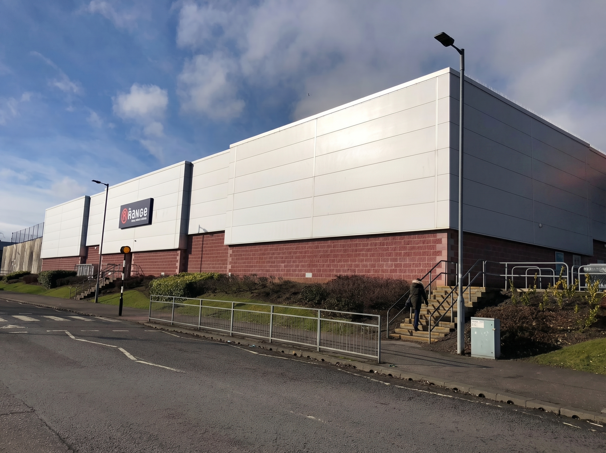Beyond the Glass: Why Commercial Cladding Cleaning Protects Your Asset